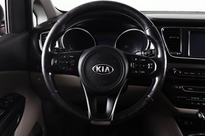 Kia Carnival III с пробегом 2017 года, цена 2 519 000 рублей, 140200 км, минивэн, Автокод Объявления