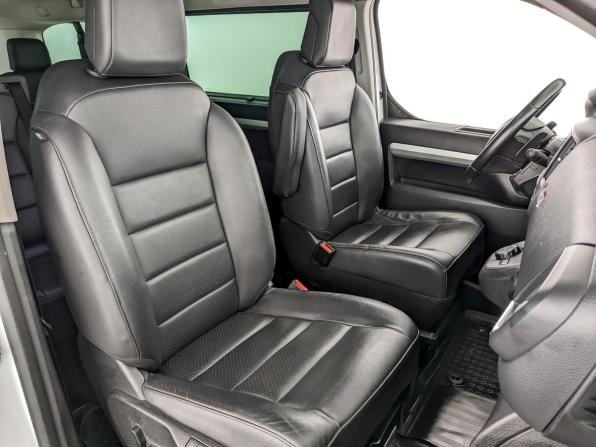 Peugeot Traveller I с пробегом 2020 года, цена 3 690 000 рублей, 115371 км, минивэн, Автокод Объявления