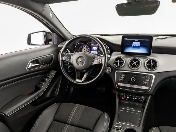 Mercedes-Benz GLA I (X156) Рестайлинг с пробегом 2019 года, цена 2 810 000 рублей, 90391 км, внедорожник, Автокод Объявления