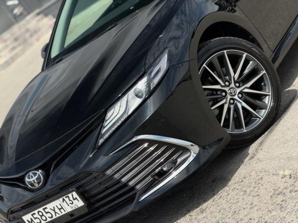 Toyota Camry VIII (XV70) Рестайлинг с пробегом 2023 года, цена 3 550 000 рублей, 34833 км, седан, Автокод Объявления