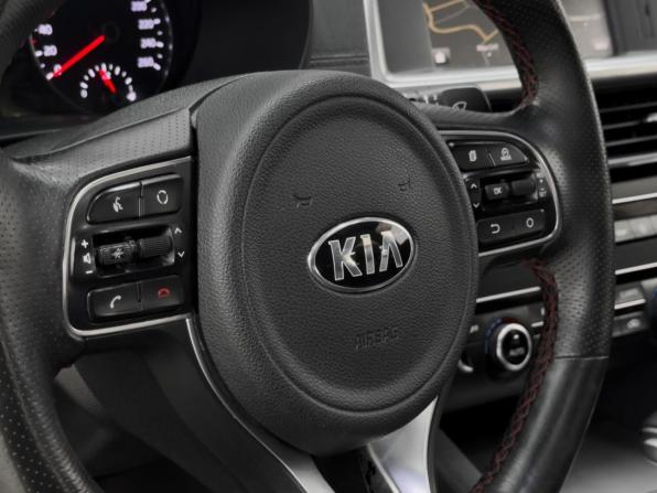 Kia Optima IV Рестайлинг с пробегом 2018 года, цена 2 199 000 рублей, 112672 км, седан, Автокод Объявления