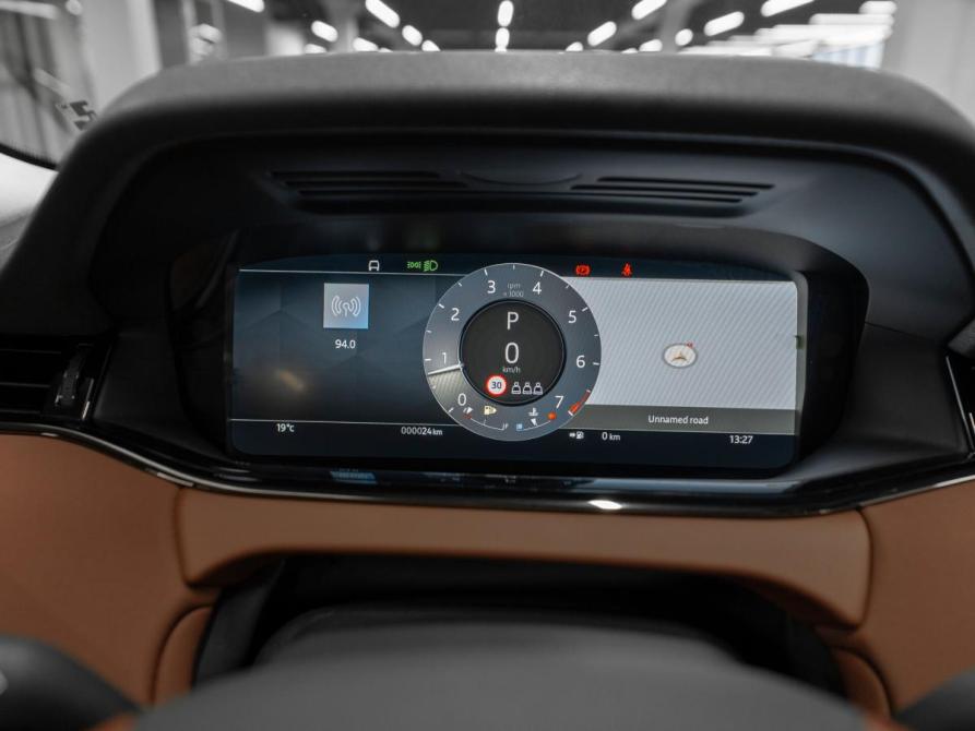 Land Rover Range Rover Evoque II Рестайлинг Москва  - изображение 12