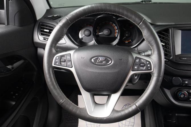 Lada (ВАЗ) Vesta I с пробегом 2021 года, цена 1 189 000 рублей, 72600 км, седан, Автокод Объявления