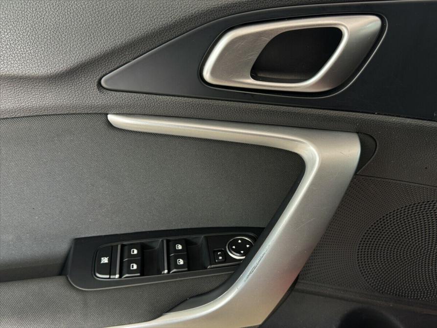Kia Ceed III Москва  - изображение 11