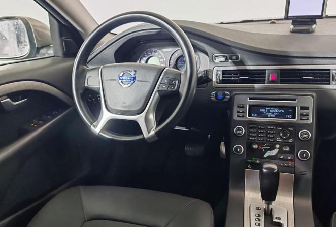 Volvo XC70 II с пробегом 2010 года, цена 1 200 000 рублей, 299747 км, универсал, Автокод Объявления