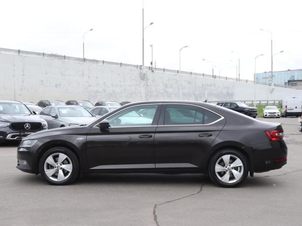 Skoda Superb III с пробегом 2015 года, цена 2 300 000 рублей, 87391 км, лифтбек, Автокод Объявления