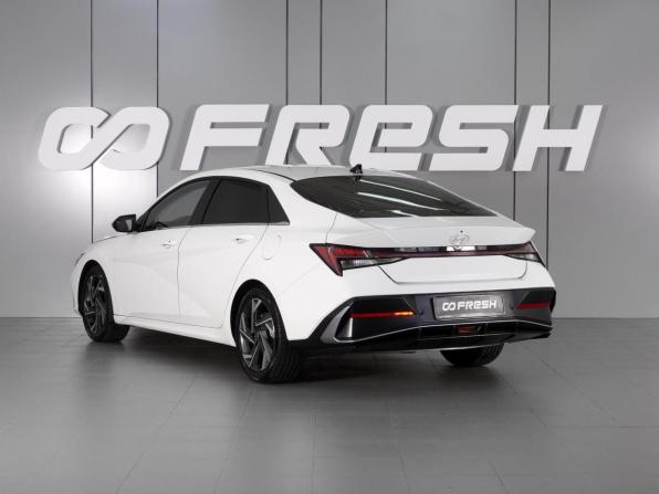 Hyundai Elantra VII (CN7) Рестайлинг с пробегом 2024 года, цена 2 099 000 рублей, 74792 км, седан, Автокод Объявления