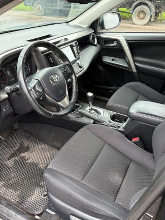 Toyota RAV4 IV (XA40) Рестайлинг с пробегом 2017 года, цена 2 250 000 рублей, 128000 км, внедорожник, Автокод Объявления