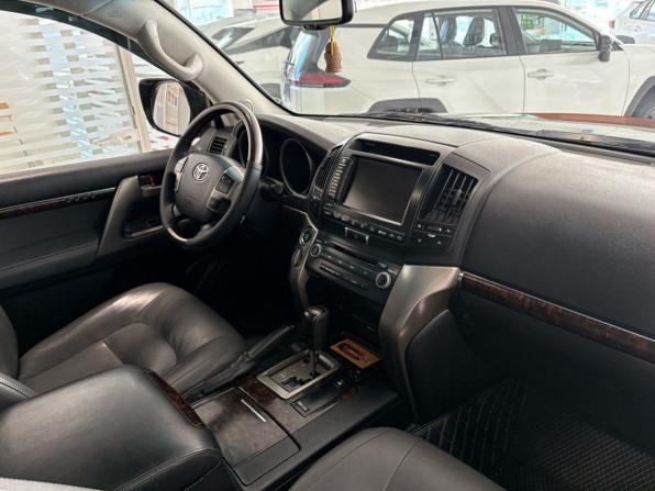 Toyota Land Cruiser 200 Series с пробегом 2008 года, цена 3 225 000 рублей, 381460 км, внедорожник, Автокод Объявления