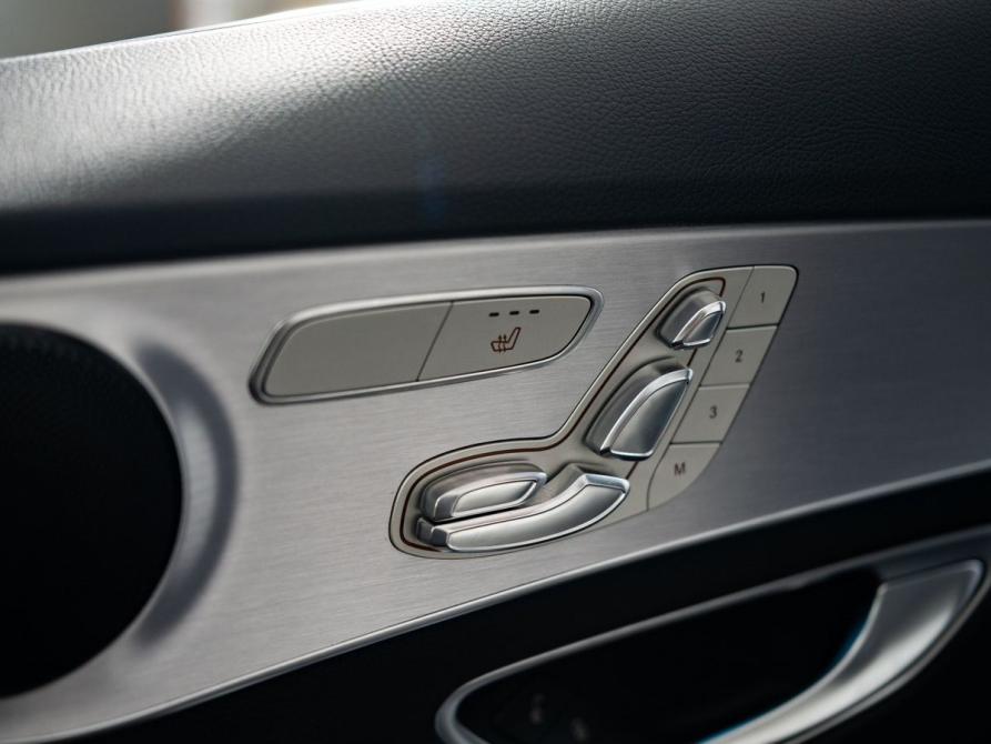 Mercedes-Benz C-Класс IV (W205) Иркутск  - изображение 20