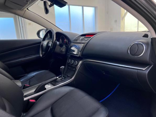 Mazda 6 II (GH) Рестайлинг с пробегом 2011 года, цена 990 000 рублей, 205975 км, седан, Автокод Объявления