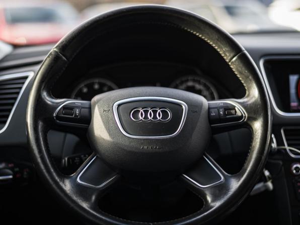 Audi Q5 I (8R) Рестайлинг с пробегом 2012 года, цена 1 699 000 рублей, 146594 км, внедорожник, Автокод Объявления