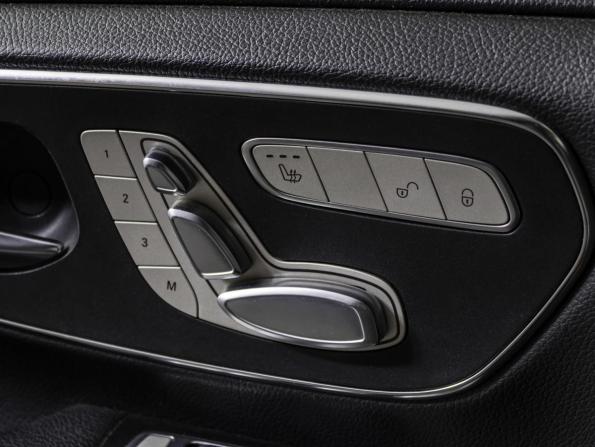 Mercedes-Benz V-Класс III (W447) с пробегом 2017 года, цена 2 899 000 рублей, 359791 км, минивэн, Автокод Объявления