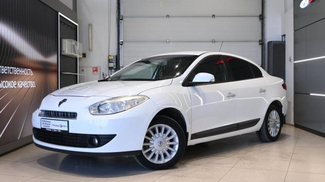 Renault Fluence I с пробегом 2013 года, цена 695 000 рублей, 220246 км, седан, Автокод Объявления