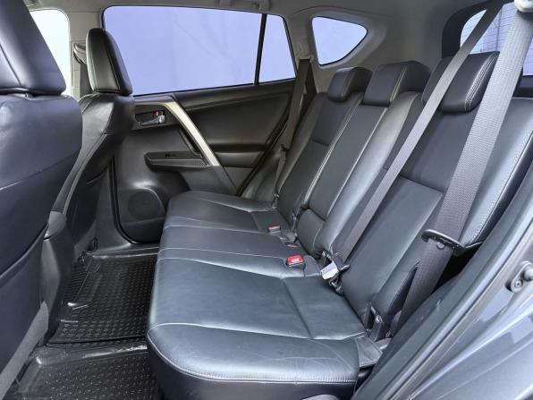 Toyota RAV4 IV (XA40) с пробегом 2013 года, цена 2 000 000 рублей, 212045 км, внедорожник, Автокод Объявления