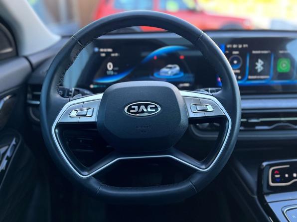 JAC JS6 с пробегом 2024 года, цена 1 620 000 рублей, 41975 км, внедорожник, Автокод Объявления
