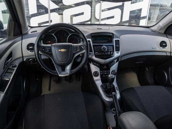 Chevrolet Cruze I с пробегом 2009 года, цена 610 000 рублей, 298538 км, седан, Автокод Объявления