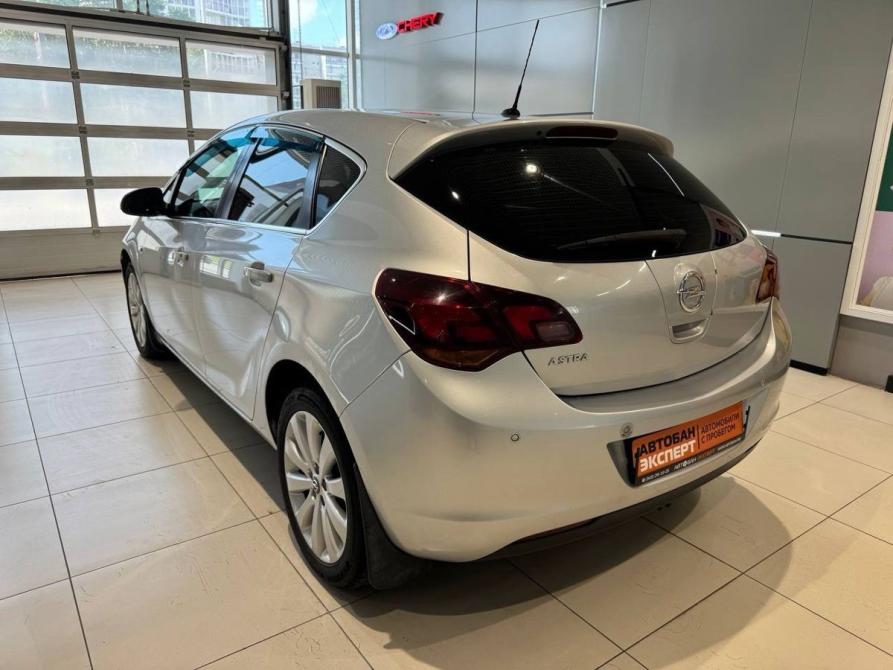 Opel Astra J Екатеринбург  - изображение 6
