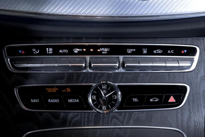 Mercedes-Benz E-Класс V (W213 S213 C238) с пробегом 2019 года, цена 3 690 000 рублей, 155736 км, седан, Автокод Объявления