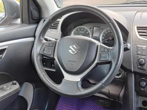 Suzuki Swift IV с пробегом 2011 года, цена 690 000 рублей, 173000 км, хэтчбек, Автокод Объявления