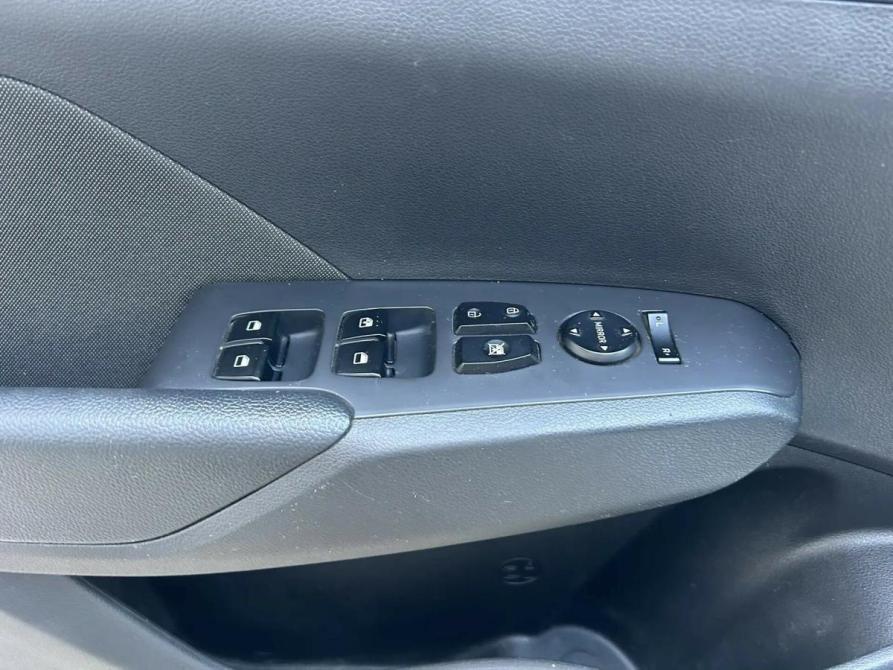 Hyundai Solaris II Набережные Челны  - изображение 6