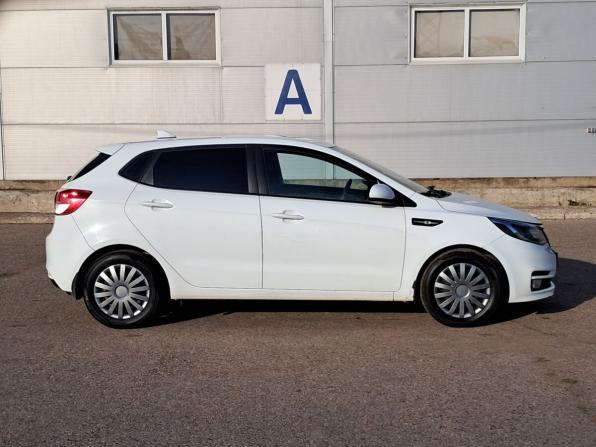 Kia Rio III Рестайлинг с пробегом 2017 года, цена 750 000 рублей, 156775 км, хэтчбек, Автокод Объявления