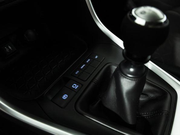 Toyota RAV4 V (XA50) с пробегом 2019 года, цена 2 399 777 рублей, 118455 км, внедорожник, Автокод Объявления