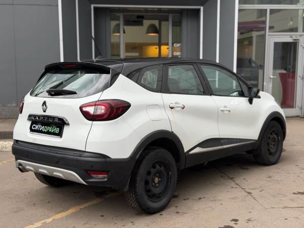 Renault Kaptur I Рестайлинг с пробегом 2021 года, цена 937 000 рублей, 159777 км, внедорожник, Автокод Объявления