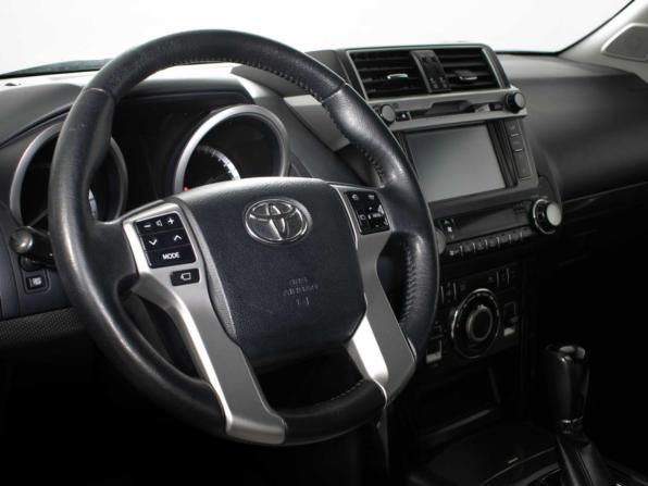 Toyota Land Cruiser Prado 150 Series Рестайлинг 1 с пробегом 2014 года, цена 3 697 000 рублей, 197926 км, внедорожник, Автокод Объявления