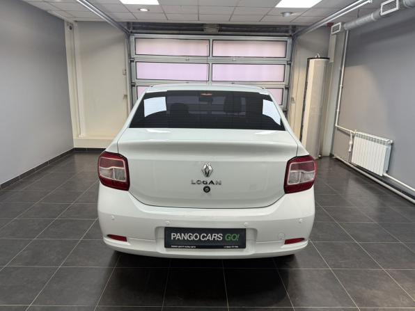 Renault Logan II Рестайлинг с пробегом 2022 года, цена 1 200 000 рублей, 57627 км, седан, Автокод Объявления
