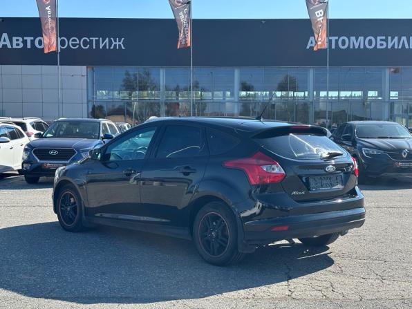 Ford Focus III с пробегом 2014 года, цена 750 000 рублей, 195130 км, хэтчбек, Автокод Объявления