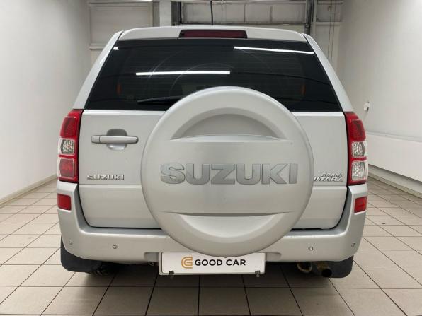 Suzuki Grand Vitara II с пробегом 2006 года, цена 820 000 рублей, 219772 км, внедорожник, Автокод Объявления