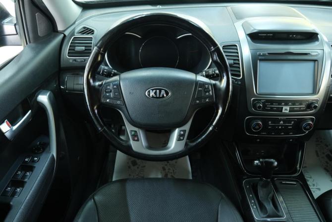 Kia Sorento II Рестайлинг с пробегом 2016 года, цена 2 289 000 рублей, 72440 км, внедорожник, Автокод Объявления