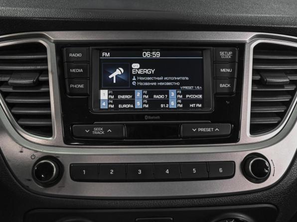 Hyundai Solaris II с пробегом 2019 года, цена 1 299 000 рублей, 161825 км, седан, Автокод Объявления