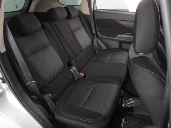 Mitsubishi Outlander III Рестайлинг 3 с пробегом 2019 года, цена 1 899 000 рублей, 99221 км, внедорожник, Автокод Объявления