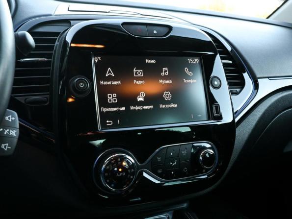 Renault Kaptur I Рестайлинг с пробегом 2020 года, цена 1 699 000 рублей, 90988 км, внедорожник, Автокод Объявления