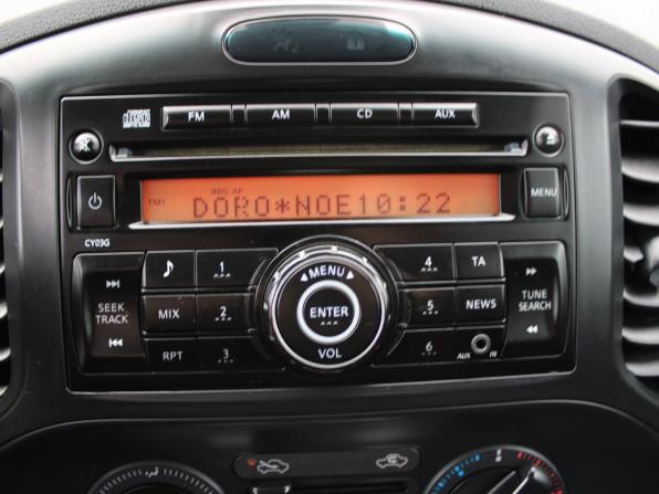 Nissan Juke I с пробегом 2013 года, цена 1 089 000 рублей, 139278 км, внедорожник, Автокод Объявления