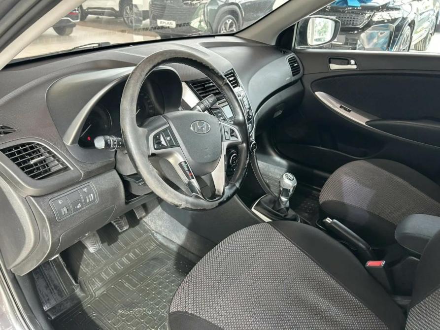 Hyundai Solaris I Рестайлинг Екатеринбург  - изображение 12