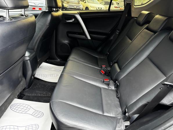 Toyota RAV4 IV (XA40) Рестайлинг с пробегом 2017 года, цена 2 570 000 рублей, 122000 км, внедорожник, Автокод Объявления