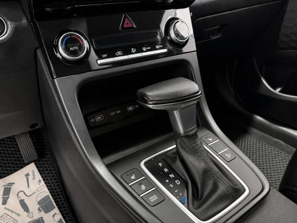 Hyundai Creta II с пробегом 2022 года, цена 2 100 000 рублей, 80000 км, внедорожник, Автокод Объявления