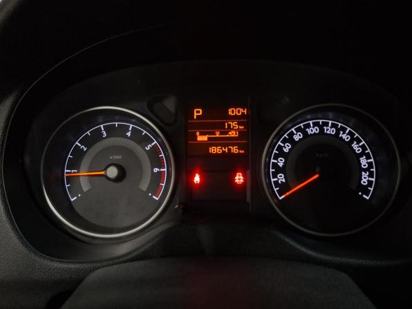Peugeot 301 I с пробегом 2013 года, цена 615 000 рублей, 186475 км, седан, Автокод Объявления