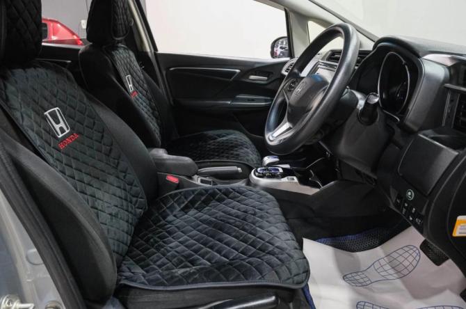 Honda Fit III с пробегом 2015 года, цена 999 000 рублей, 160000 км, хэтчбек, Автокод Объявления