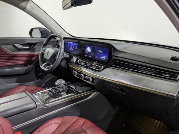 Hongqi HS5 I Рестайлинг с пробегом 2023 года, цена 3 180 000 рублей, 27323 км, внедорожник, Автокод Объявления