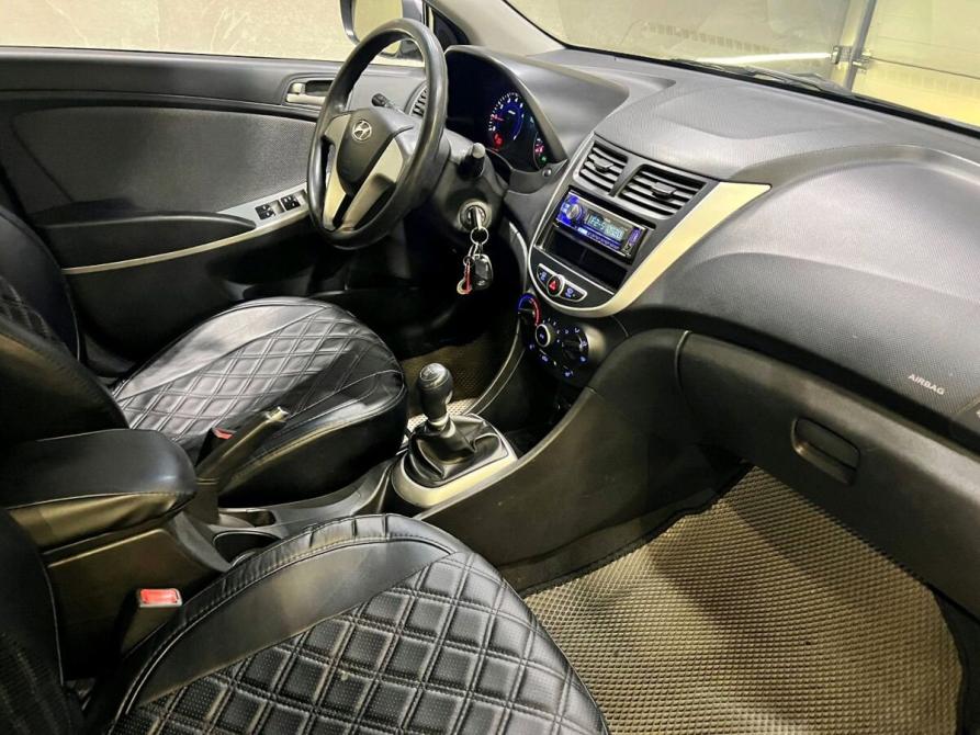 Hyundai Solaris I Новосибирск  - изображение 19