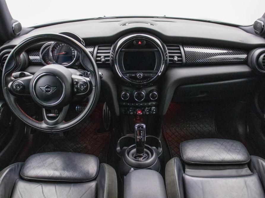Mini Hatch III (F55/F56) Рестайлинг Москва  - изображение 13
