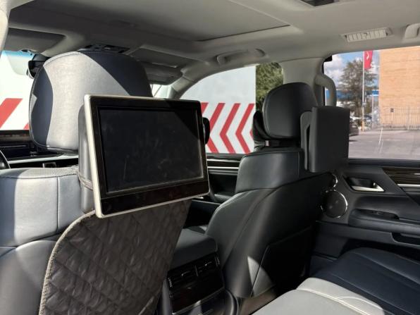 Lexus LX III Рестайлинг 2 с пробегом 2019 года, цена 10 500 000 рублей, 73202 км, внедорожник, Автокод Объявления