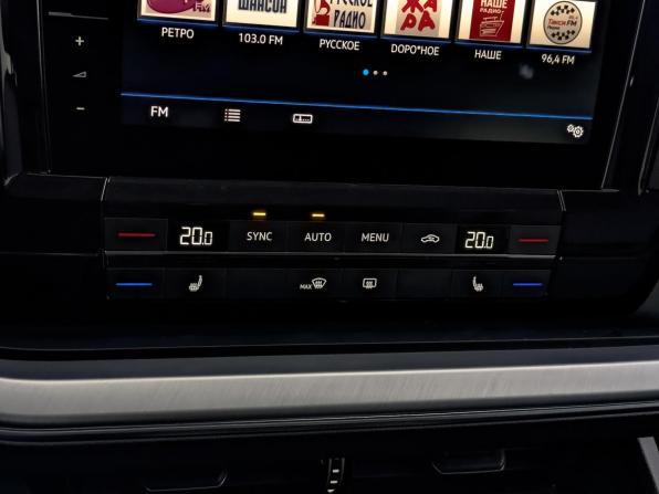 Volkswagen Touareg III с пробегом 2019 года, цена 3 900 000 рублей, 234306 км, внедорожник, Автокод Объявления