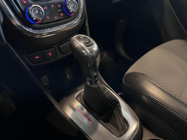 Opel Mokka I с пробегом 2014 года, цена 1 200 000 рублей, 113145 км, внедорожник, Автокод Объявления