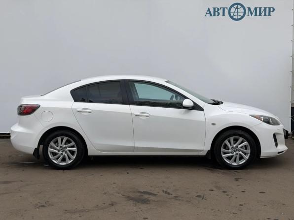 Mazda 3 II (BL) Рестайлинг с пробегом 2013 года, цена 890 000 рублей, 276282 км, седан, Автокод Объявления