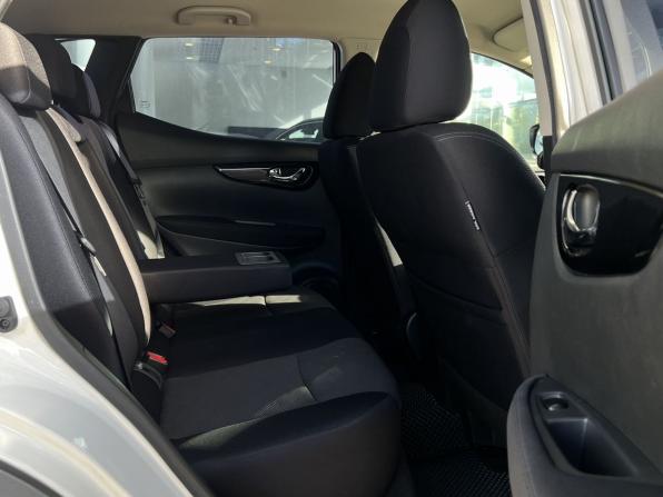 Nissan Qashqai II с пробегом 2016 года, цена 1 570 000 рублей, 140173 км, внедорожник, Автокод Объявления
